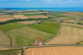 Coastal Bungalow Near Marloes with Log Burner and Garden